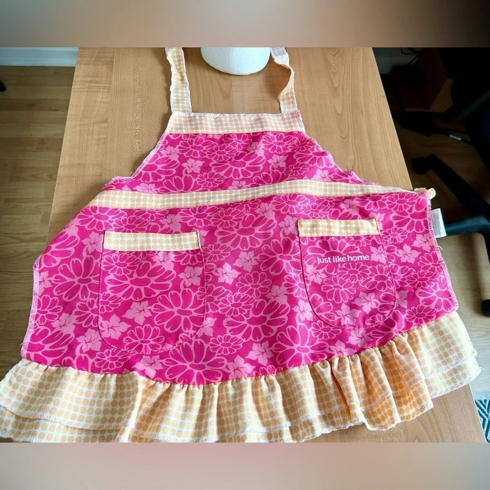 Toys r us Apron & hat set just like home bakers outfit dress up costume toys